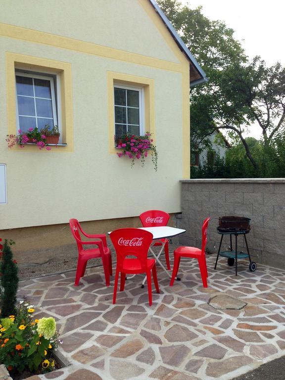 Apartmány Jílovice Habitación foto